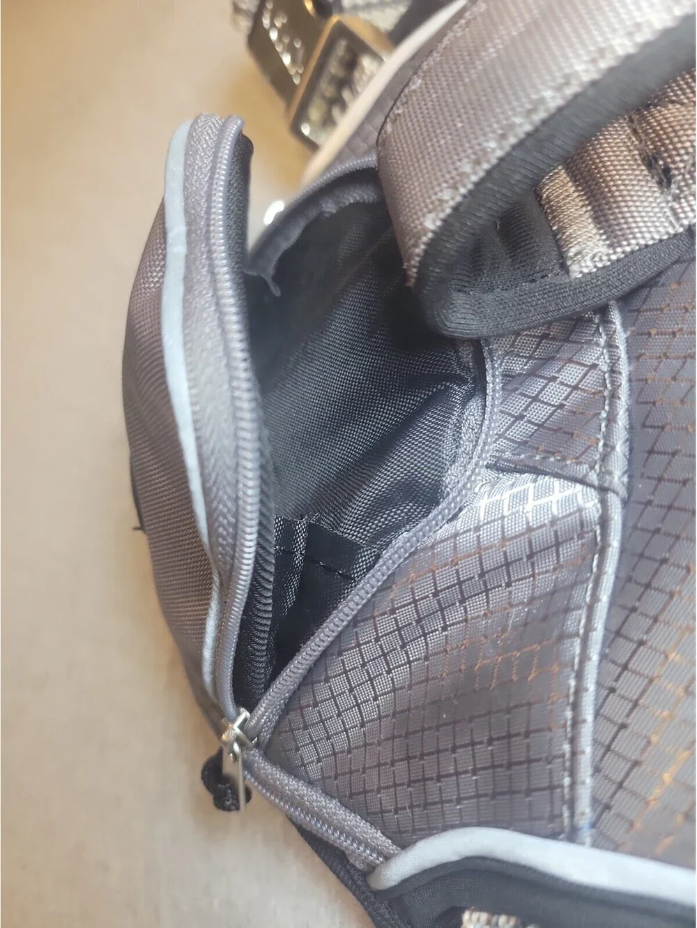 KONG Reflective Adjustable Pocket Walking Dog Harness Nylon Gray Medium